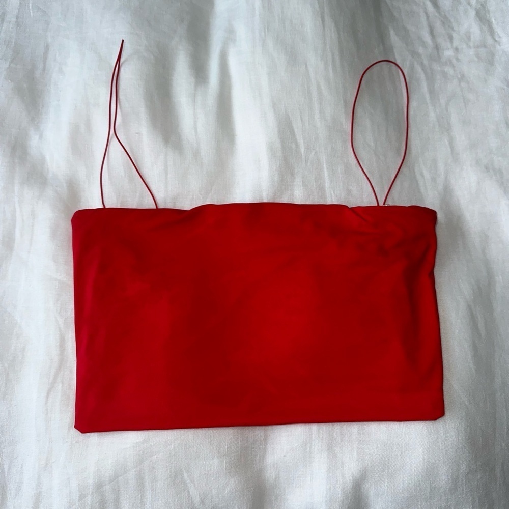 Meshki Red Crop Top size XS - Picture 2 of 3
